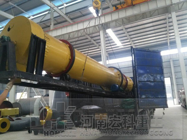 河南商丘的客戶，您采購的Ф1200×8m雞糞烘干機已發(fā)出